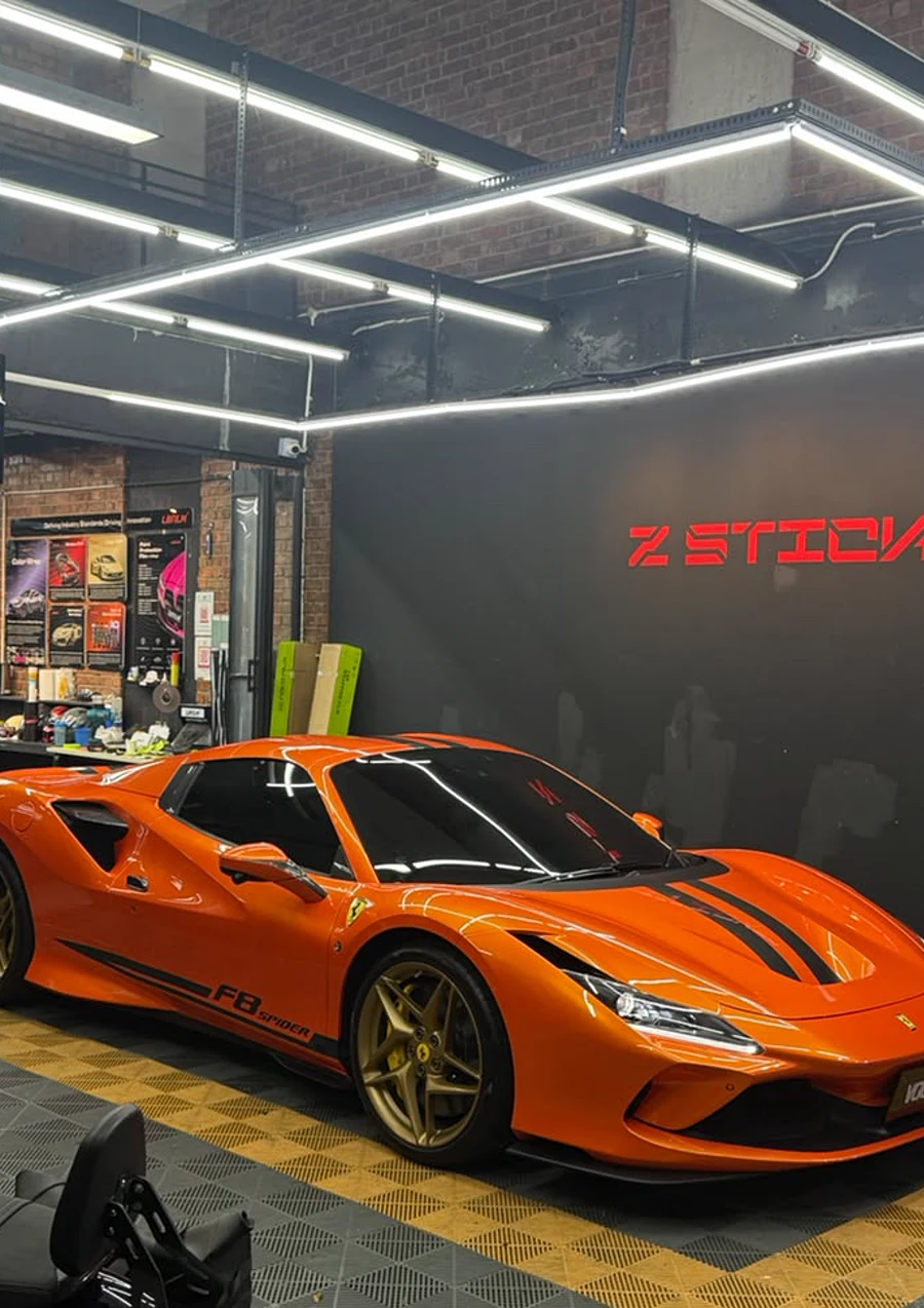 Ceramic-coated Ferrari F8 by Z-Sticker