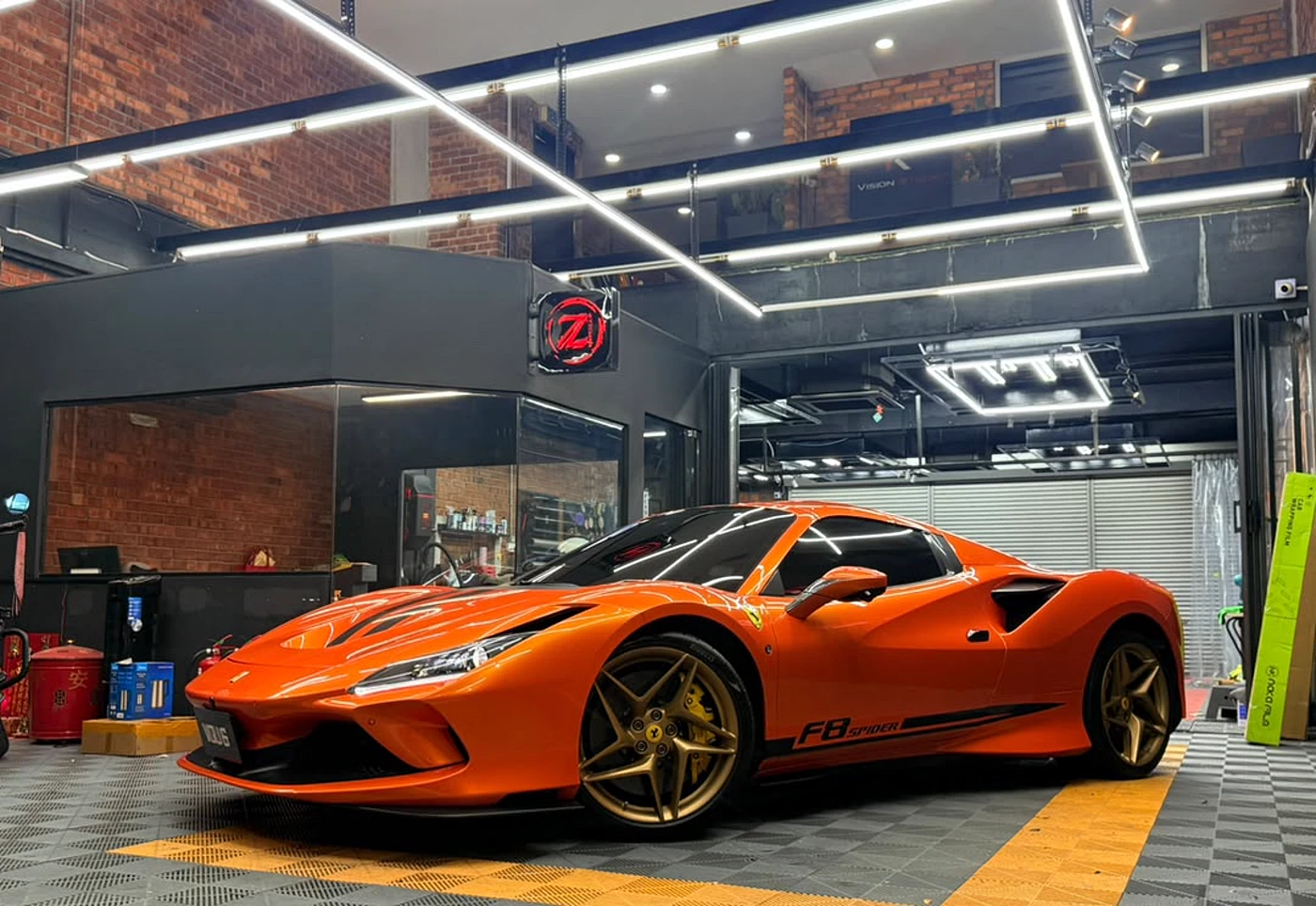 Orange full wrap on a Ferrari F8 by Z-Sticker